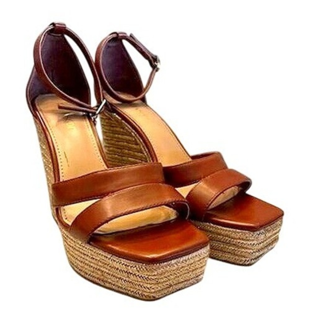 Thalia Sodi platform wedge Size 8.5 square‎ toe burgundy gold